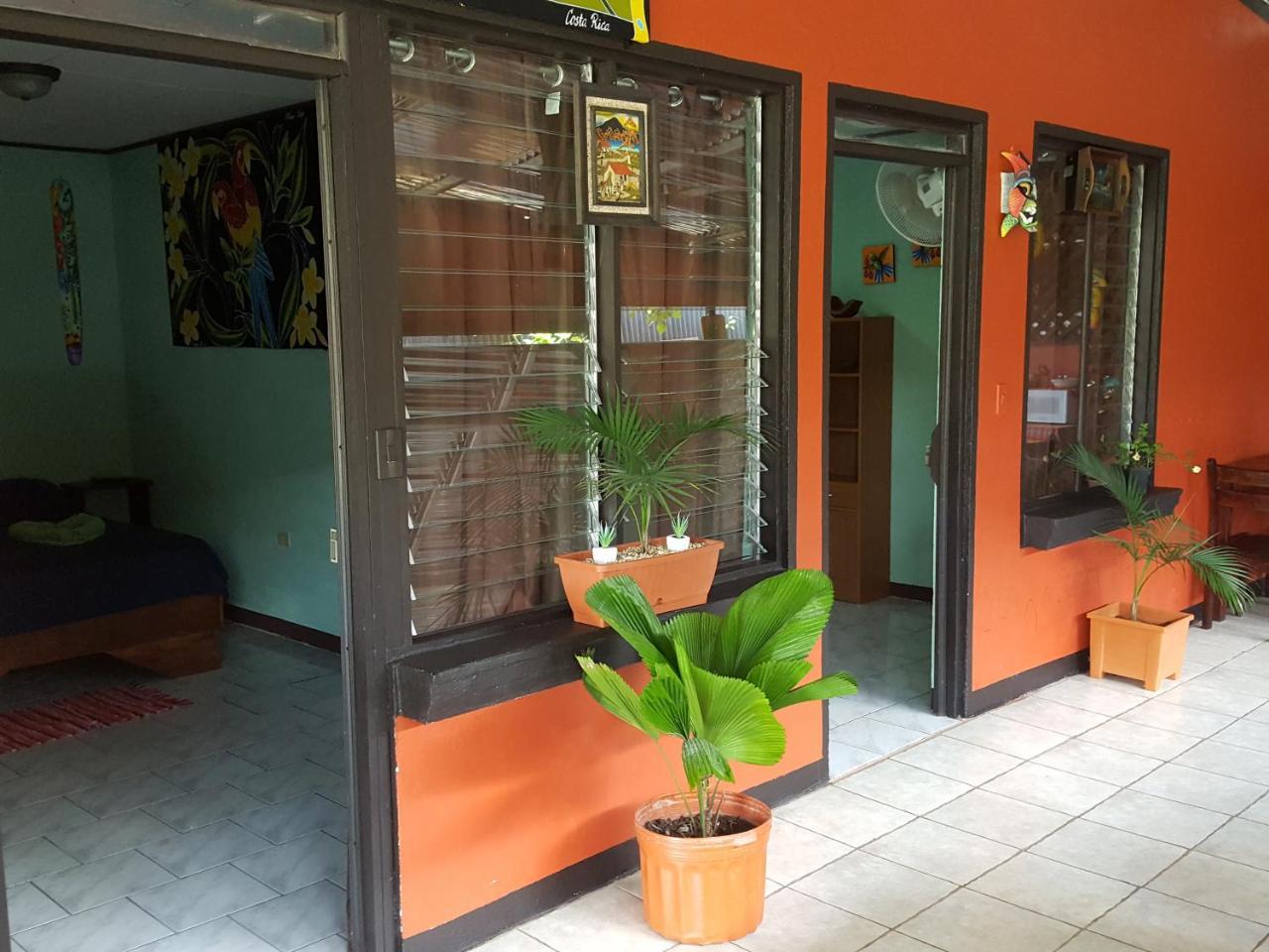La Fortuna Red Frog Hotel מראה חיצוני תמונה