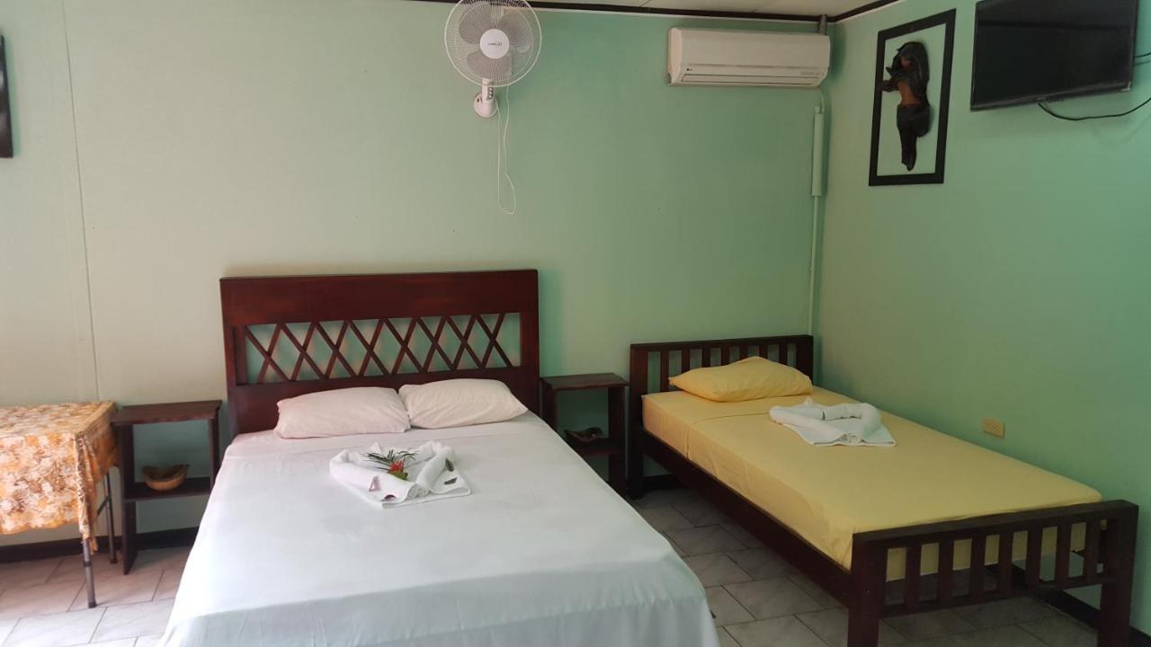 La Fortuna Red Frog Hotel מראה חיצוני תמונה